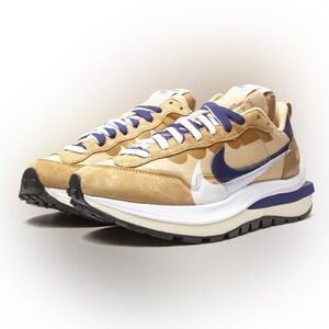 New in Box 2021 sacai x Nike VaporWaffle 'Sesame Blue Void'